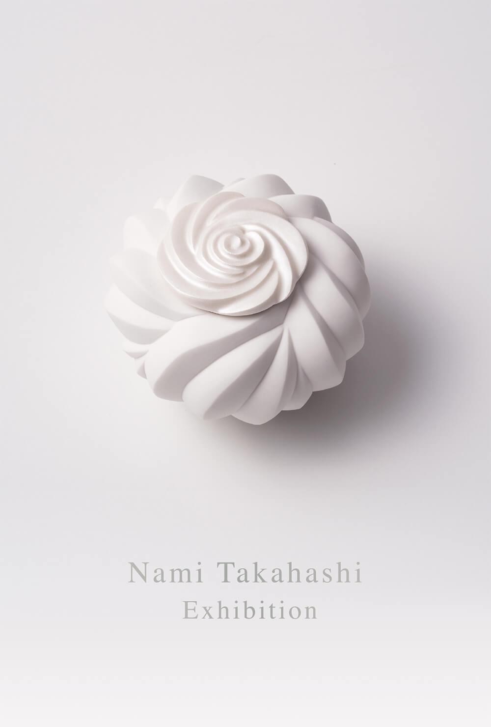 2025年10月25日から開催の「造形の装飾 —　高橋 奈己 陶展」のDM画像